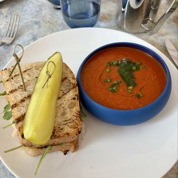 Banque - Bell Pepper Tomato Soup with Tuna Sandwich - Coffee & Tea Near Me - Hudson, New York