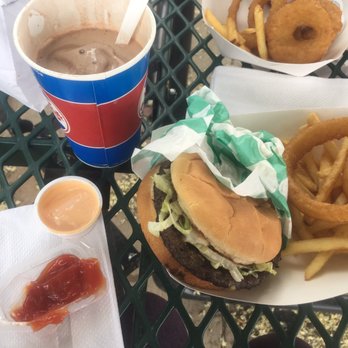 Nemo's - Burger, chocolate milkshake, fries. - Fast Food Near Me - Escalante, Utah Nemo's - Burger, chocolate milkshake, fries. - Fast Food Near Me - Escalante, Utah