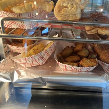Glades Cafe - Sandwiches Near Me - Ochopee, Florida
