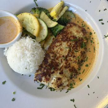 The Tin Lantern Bar & Grill - Mahi Mahi - New American Near Me - Meadow Vista, California The Tin Lantern Bar & Grill - Mahi Mahi - New American Near Me - Meadow Vista, California