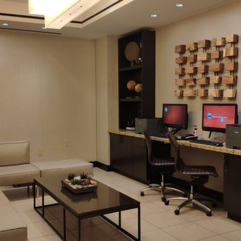 Pleasanton Marriott - Communal office space on the main floor. - Hotels Near Me - Pleasanton, California Pleasanton Marriott - Communal office space on the main floor. - Hotels Near Me - Pleasanton, California