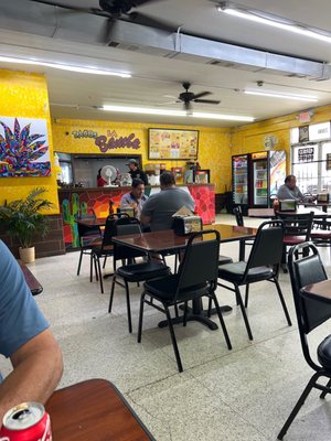 Tacos La Bamba by null