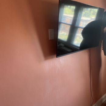 Serene Elect Inst & Rep Services - Mounting - Electricians Near Me - Essex, Maryland