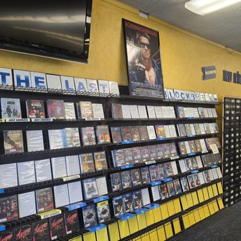 Blockbuster - The last Blockbuster - over 21000 titles available - Videos & Video Game Rental Near Me - Bend, Oregon