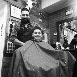 Red Wolf Barbershop