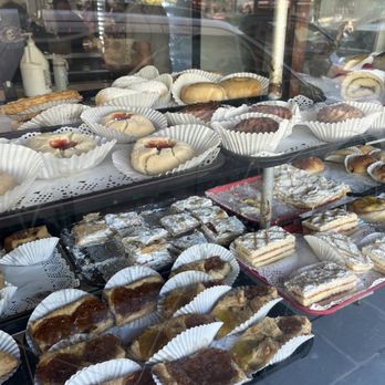 Mallorca - Bakeries Near Me - San Juan, Puerto Rico