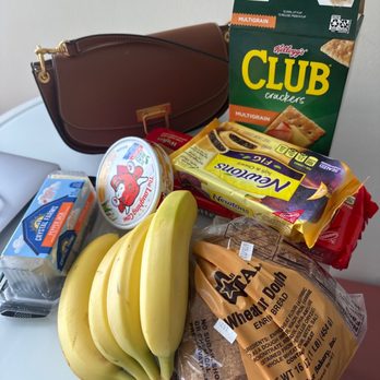 Food Pantry - Crackers, sweet biscuits, fresh bread, fruit and cheese! - Grocery Near Me - Honolulu, Hawaii Food Pantry - Crackers, sweet biscuits, fresh bread, fruit and cheese! - Grocery Near Me - Honolulu, Hawaii