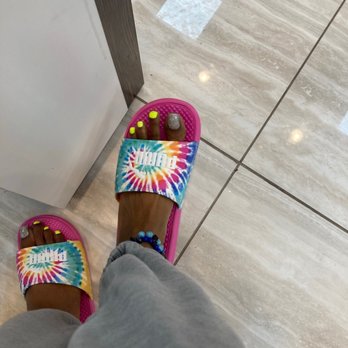 Shark Nail Bar - Toes - Nail Salons Near Me - Lithonia, Georgia