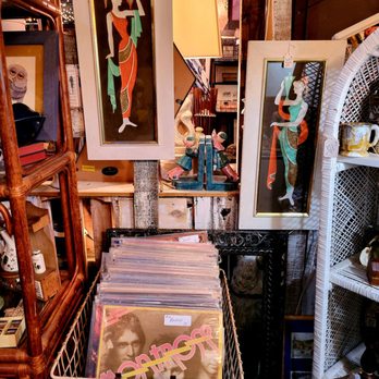 Vintage Roost - Feb 2022: Interior Pic 25 of 40-- one of a few booths selling vinyl - Antiques Near Me - Tampa, Florida Vintage Roost - Feb 2022: Interior Pic 25 of 40-- one of a few booths selling vinyl - Antiques Near Me - Tampa, Florida
