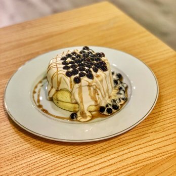 Cloud Nine Cafe Hawaii - Brown Sugar tea fully pancake - Desserts Near Me - Honolulu, Hawaii Cloud Nine Cafe Hawaii - Brown Sugar tea fully pancake - Desserts Near Me - Honolulu, Hawaii