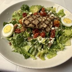 Grilled chicken salad