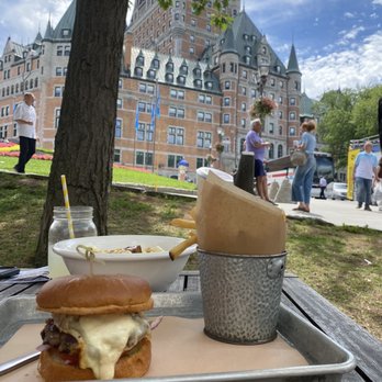 Le Chic Shack - Burgers Near Me - Quebec City, Quebec Le Chic Shack - Burgers Near Me - Quebec City, Quebec