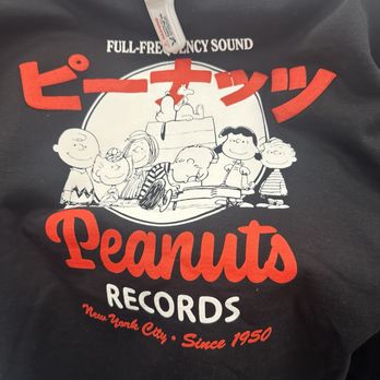 Ross Dress for Less - Sweatshirt peanuts - Department Stores Near Me - Gardena, California Ross Dress for Less - Sweatshirt peanuts - Department Stores Near Me - Gardena, California