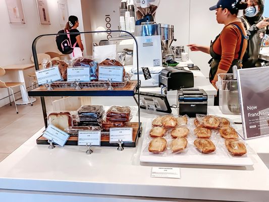 Ten Thousand Coffee by null