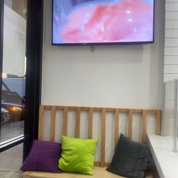 Juice It Up! - U can sit and wait here - Juice Bars & Smoothies Near Me - Clovis, California