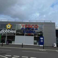 Tesco Extra, Inshes