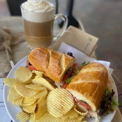 Crocante Cafe & Gourmet Bakery - Club sandwich and Carmel Latte