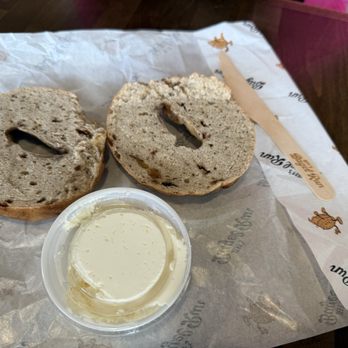 Jeff’s Bagel Run - Cinnamon Raisin Bagel with plain cream cheese - Bagels Near Me - Winter Park, Florida Jeff’s Bagel Run - Cinnamon Raisin Bagel with plain cream cheese - Bagels Near Me - Winter Park, Florida