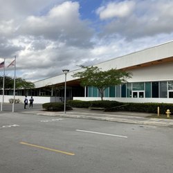 Broward County Library - Outside