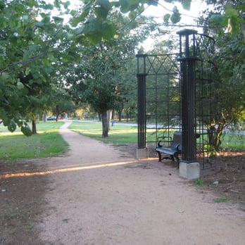 Paul Carr Jogging Trail - 4th @ Heights Blvd - Parks Near Me - Houston, Texas Paul Carr Jogging Trail - 4th @ Heights Blvd - Parks Near Me - Houston, Texas