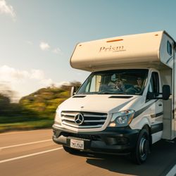RV Rentals San Diego - Mercedes Luxury