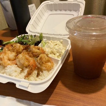 Sam's Kitchen - Garlic Shrimp Plate with Pineapple Ice Tea - Food Stands Near Me - Honolulu, Hawaii Sam's Kitchen - Garlic Shrimp Plate with Pineapple Ice Tea - Food Stands Near Me - Honolulu, Hawaii