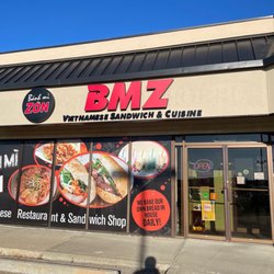 Banh Mi Zon - Exterior