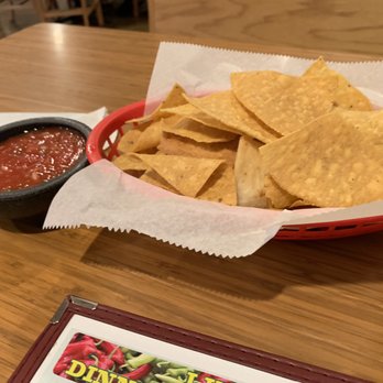 Taqueria Jalisco - Free chips and salsa - Mexican Near Me - Cuero, Texas Taqueria Jalisco - Free chips and salsa - Mexican Near Me - Cuero, Texas