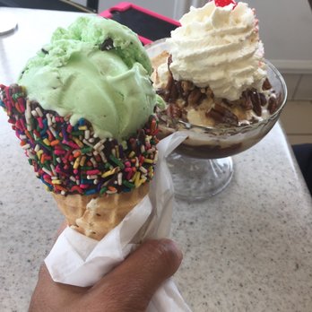Oberweis Ice Cream and Dairy Store - Ice Cream & Frozen Yogurt Near Me - Bartlett, Illinois Oberweis Ice Cream and Dairy Store - Ice Cream & Frozen Yogurt Near Me - Bartlett, Illinois
