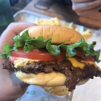 Shake Shack Livingston at the Circle - Shack burger - Fast Food Near Me - Livingston, New Jersey Shake Shack Livingston at the Circle - Shack burger - Fast Food Near Me - Livingston, New Jersey