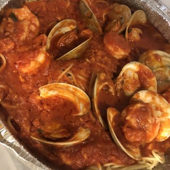 Mangia Mangia - Italian Near Me - Countryside, Illinois