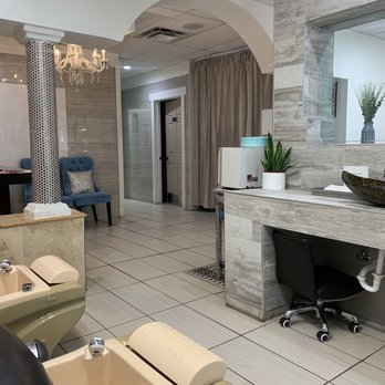 Snow White Beauty Studio - Pedi area - Nail Salons Near Me - Aurora, Colorado Snow White Beauty Studio - Pedi area - Nail Salons Near Me - Aurora, Colorado