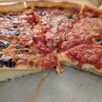 Lou Malnati's Pizzeria - Deep dish with 80% bread, no sauce or cheese. - Pizza Near Me - Chicago, Illinois Lou Malnati's Pizzeria - Deep dish with 80% bread, no sauce or cheese. - Pizza Near Me - Chicago, Illinois