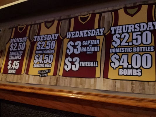 Benchwarmers Sports Bar and Grill by null