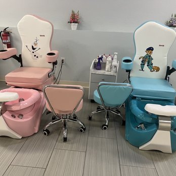 New Nails And Spa - Kids area to make them feel special too - Nail Salons Near Me - Henderson, Nevada New Nails And Spa - Kids area to make them feel special too - Nail Salons Near Me - Henderson, Nevada