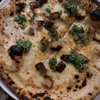 Si Cara - Potato and pesto pizza - Pizza Near Me - South Boston, Massachusetts Si Cara - Potato and pesto pizza - Pizza Near Me - South Boston, Massachusetts