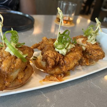 Chroma Modern Bar + Kitchen - Hot Chicken and Waffles - New American Near Me - Orlando, Florida Chroma Modern Bar + Kitchen - Hot Chicken and Waffles - New American Near Me - Orlando, Florida