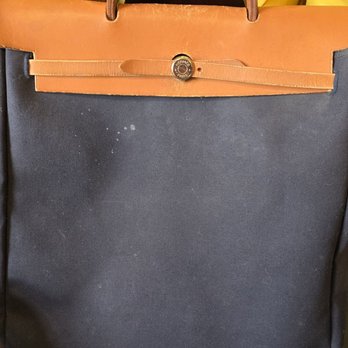 Without A Trace - Leather Goods Near Me - Chicago, Illinois