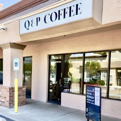 Quiches & Pies - Exterior of the bakery