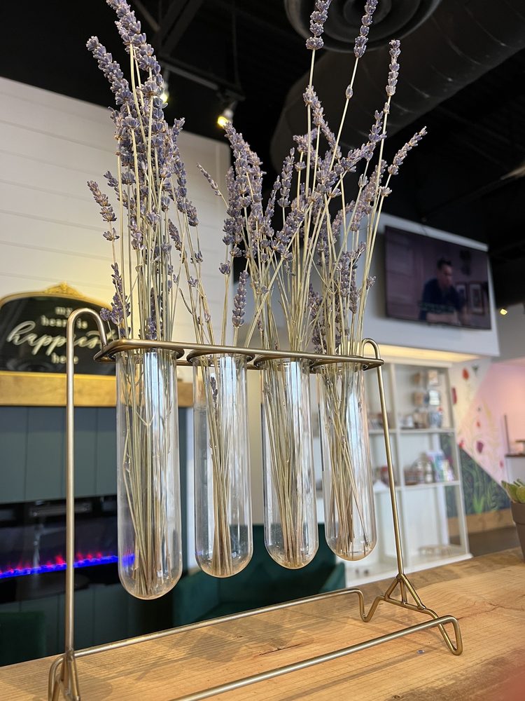 Sweet Friends Bakery, Edmond Roadtrippers