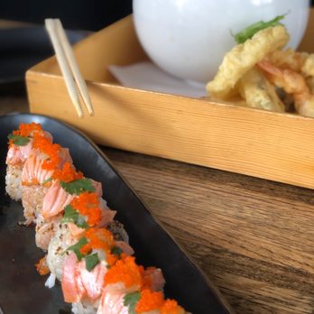 SUSHI DOKKU Japanese Restaurant - Sushi Bars Near Me - Chicago, Illinois