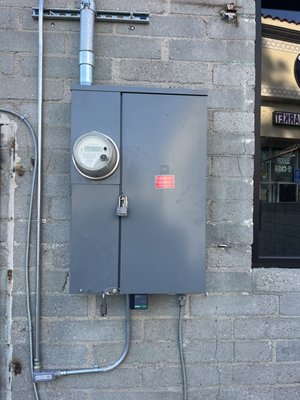 Americano Electrical Solutions Logo