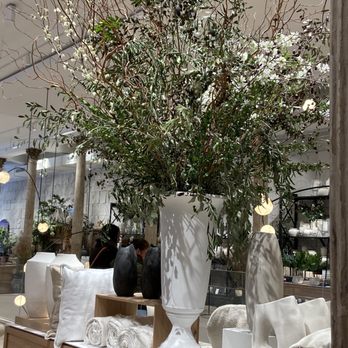 Crate & Barrel - Simply gorgeous - Home Decor Near Me - New York, New York Crate & Barrel - Simply gorgeous - Home Decor Near Me - New York, New York