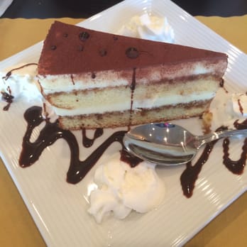 Madison Cafe & Grill - Amazing tiramisu! - American Near Me - Cresskill, New Jersey