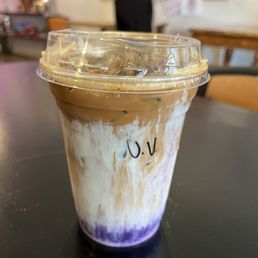 Ube viet latte Ube viet latte