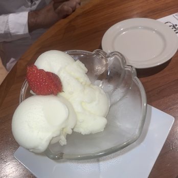 DaVinci's - Lemon Sorbet - Italian Near Me - Marco Island, Florida