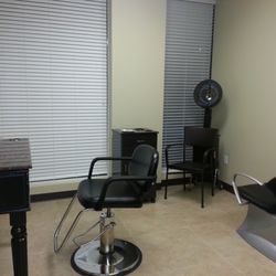 Salonz Beauty & Spa Suites - West Boca - Hair Suite