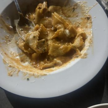 Ellie's - Italian Near Me - Long Beach, California