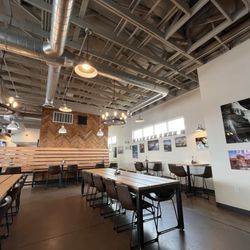 Village Pizza - The Inside