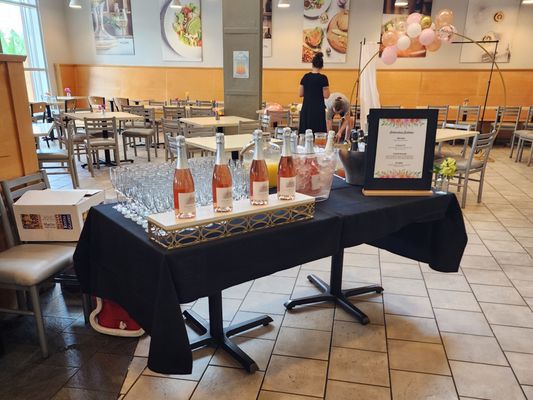 Martin's: Wine, Liquor, Beer & Deli - Metairie by null